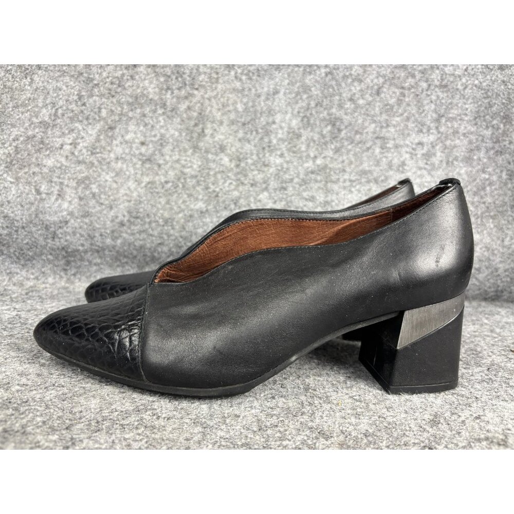 Hispanitas Black Leather Block Heel Pumps - Women's Classic Heels